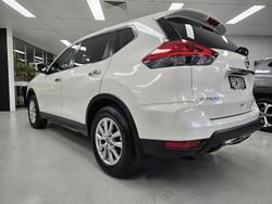 2022 Nissan
X-TRAIL ST