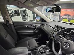 2022 Nissan
X-TRAIL ST