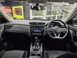 2022 Nissan
X-TRAIL ST