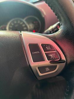 2015 Mitsubishi
Triton GLX-R