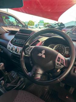 2015 Mitsubishi
Triton GLX-R