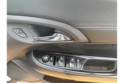 2016 Holden
Commodore SV6