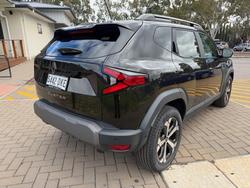 2025 Renault Duster Techno