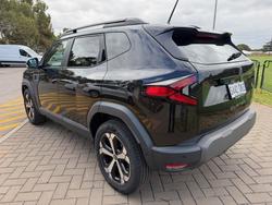 2025 Renault Duster Techno