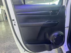 2022 Toyota
Hilux SR