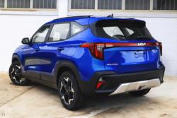 2025 Kia
                Seltos Sport