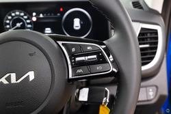 2025 Kia
                Seltos Sport