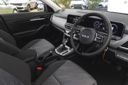 2025 Kia
                Seltos Sport