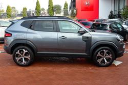 2025 Renault Duster Techno