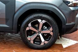 2025 Renault Duster Techno