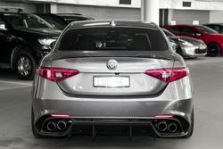 2022 Alfa Romeo Giulia Quadrifoglio