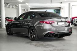 2022 Alfa Romeo Giulia Quadrifoglio