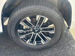 2024 Mitsubishi
Pajero Sport Exceed