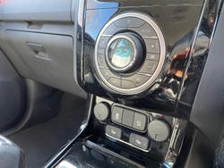 2016 Holden
Colorado 7 Trailblazer