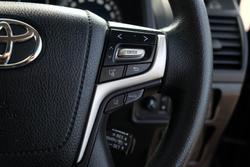 2019 Toyota
Landcruiser Prado GX
