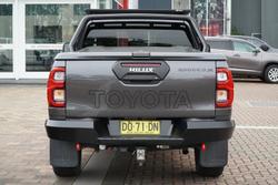 2021 Toyota
                Hilux Rugged X