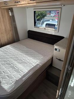 2020 Avan Ovation M7