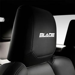 2025 Isuzu D-MAX BLADE