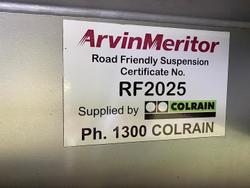 2010 Freighter 22 Pallet 45' Curtainsider Green