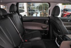 2025 Kia
Carnival Sport