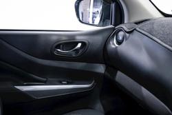 2021 Nissan Navara ST-X D23 MY21 4x2 WHITE