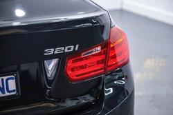 2015 BMW 3 Series 320i Luxury Line F30 Black