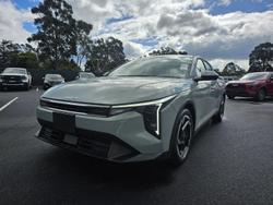 2025 Kia
                K4 Sport+