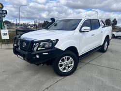 2021 Nissan
Navara ST