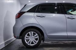 2022 Honda Fit e:HEV GR3 SILVER