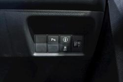 2022 Honda Fit e:HEV GR3 SILVER