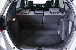 2022 Honda Fit e:HEV GR3 SILVER