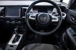 2022 Honda Fit e:HEV GR3 SILVER