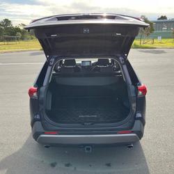 2021 Toyota
RAV4 GXL