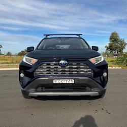 2021 Toyota
RAV4 GXL