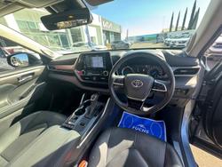 2021 Toyota Kluger Grande