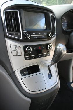 2016 Hyundai iMax TQ3-W Series II MY16 Hyper Metallic