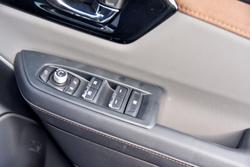 2025 Subaru Forester Hybrid Sport S6 MY26 AWD Crystal White