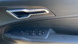 2022 Kia
Sportage S