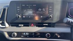 2022 Kia
Sportage S