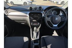 2023 Suzuki
Vitara