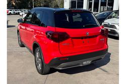 2023 Suzuki
Vitara