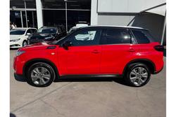 2023 Suzuki
Vitara
