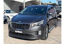 2015 Kia
                Carnival SLi