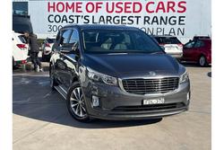 2015 Kia
                Carnival SLi
