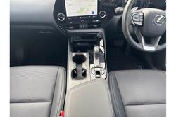 2024 Lexus
NX NX350h Luxury