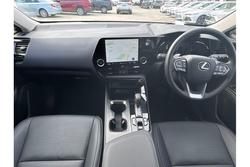 2024 Lexus
NX NX350h Luxury