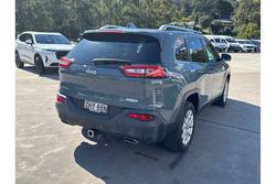 2016 Jeep
Cherokee Longitude