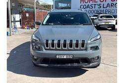 2016 Jeep
Cherokee Longitude