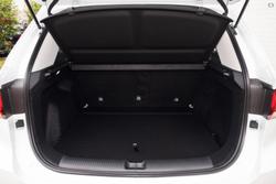 2025 MG ZS Essence Hybrid+ ZS32 MY25 Dover White