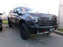 2023 Chevrolet
Silverado 1500 ZR2 W/Tech Pack
